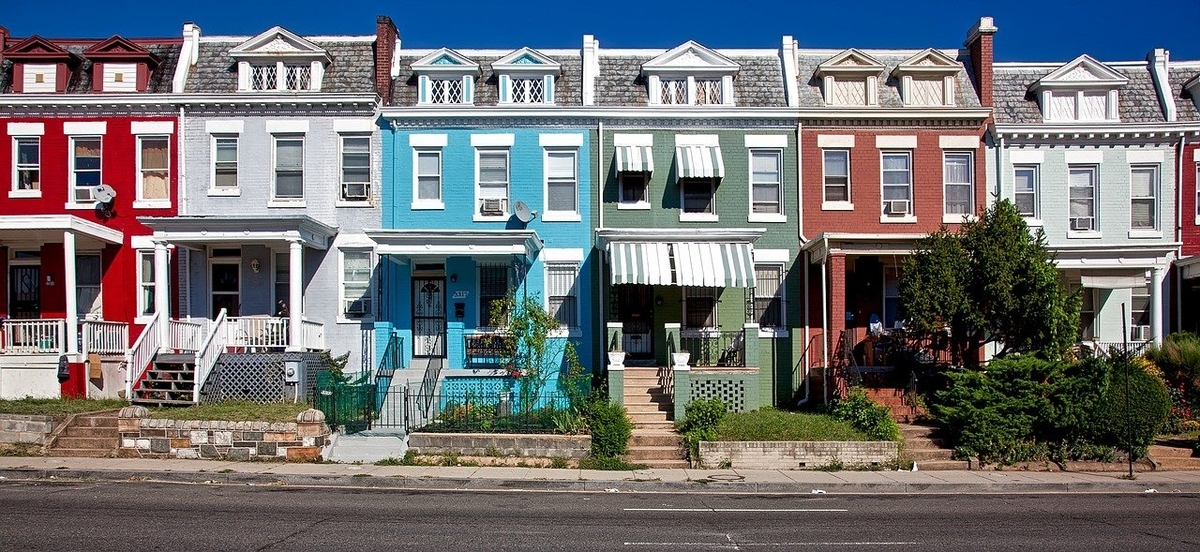 DC Neighborhood with houses